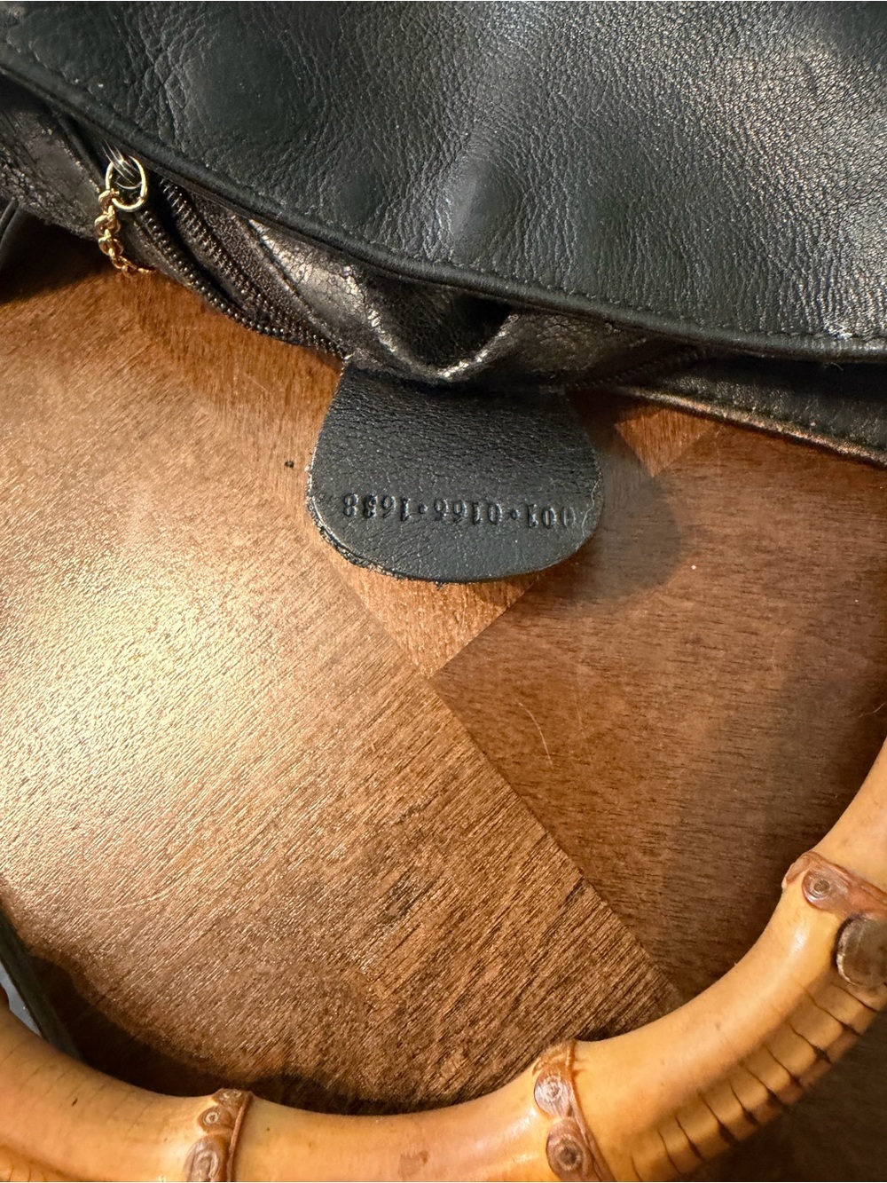 Authentic Gucci Classic Black Leather Hobo Bag with Bamboo Handle - Picture 6 of 8